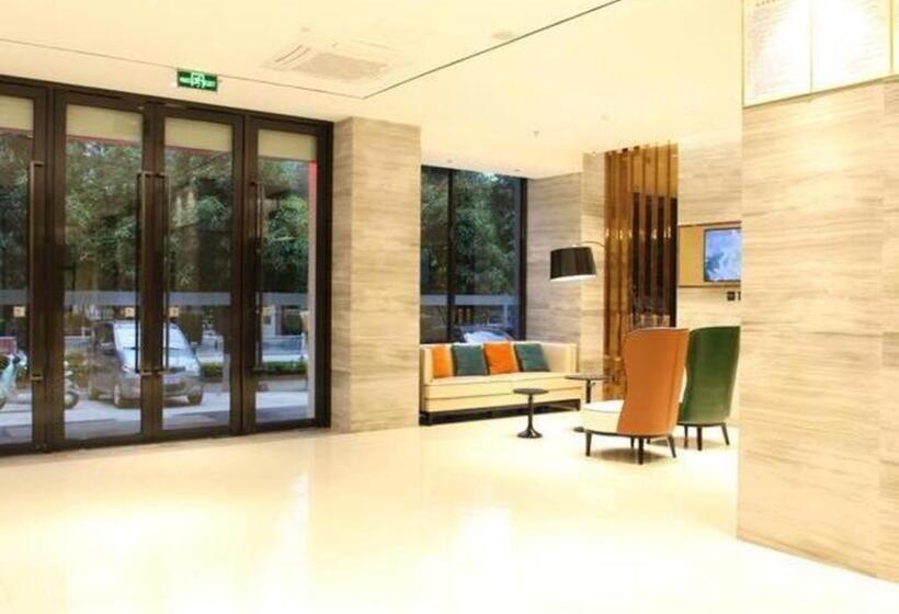 Отель City Comfort Inn Baise Forest Central City Hengji Plaza