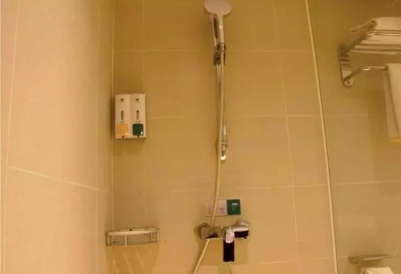 Hotelli City Comfort Inn Baise Urban And Rural University Town