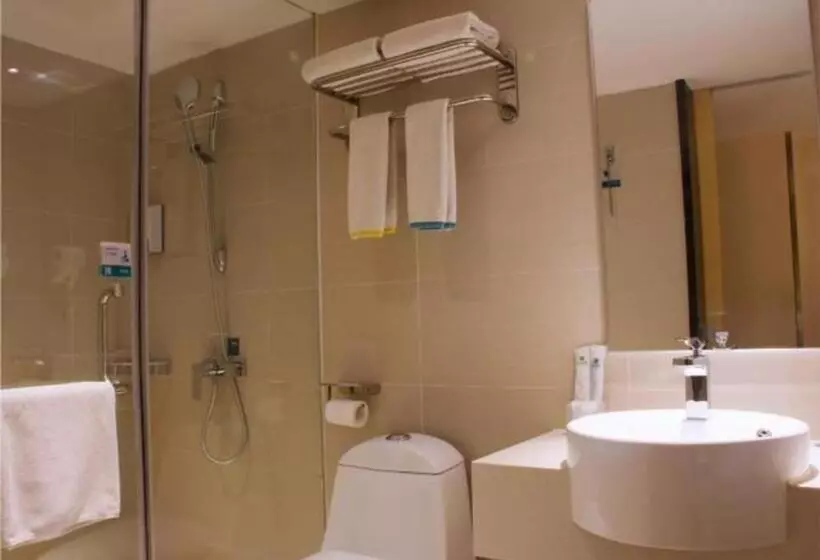 Hotelli City Comfort Inn Baise Urban And Rural University Town