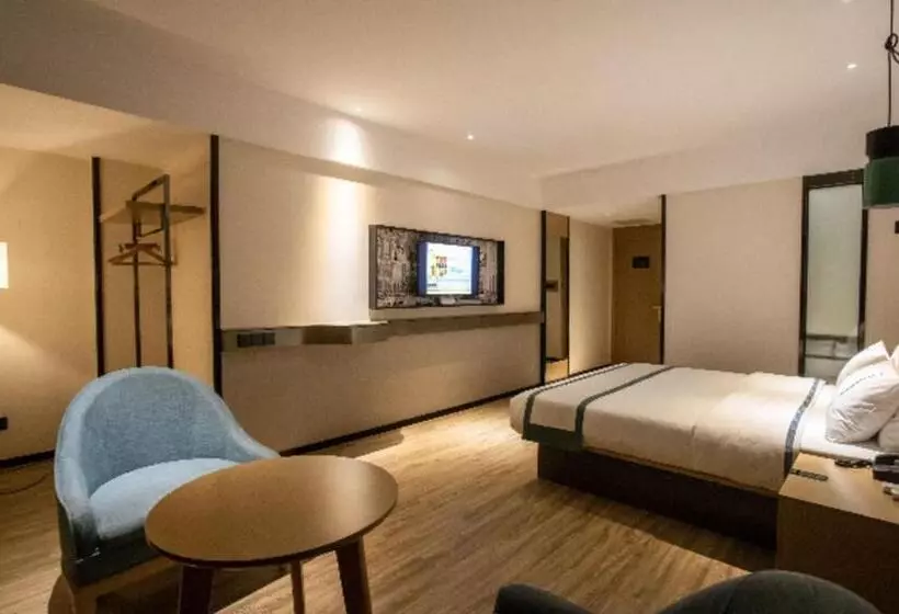 Hotelli City Comfort Inn Beiliu Yongfeng Plaza Chengnan Bus Station