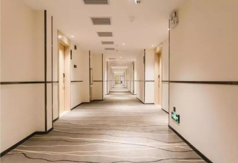 Hotelli City Comfort Inn Foshan Sanshui Datang