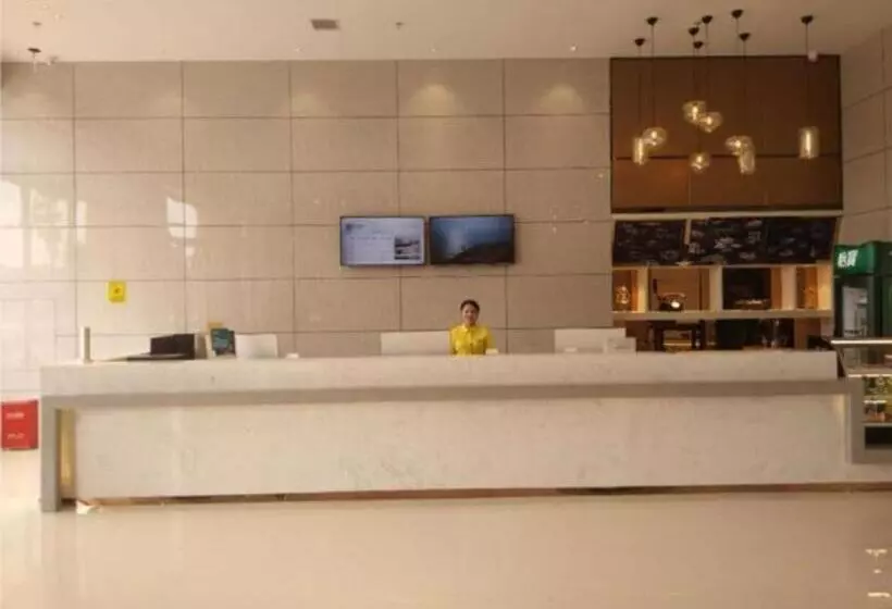 Hotelli City Comfort Inn Fuzhou Wanda Plaza Gandong Motor City