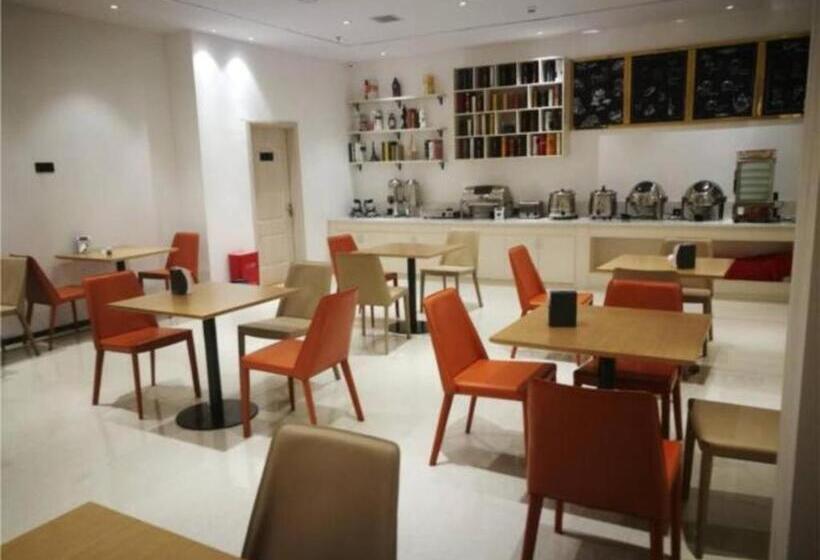 Отель City Comfort Inn Fuzhou Wanda Plaza Gandong Motor City