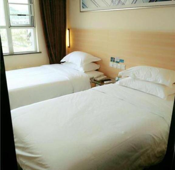 호텔 City Comfort Inn Ganzhou Railway Station
