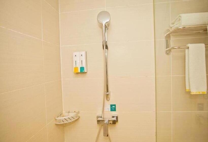 فندق City Comfort Inn Guanghan Sanxingdui Bailun Plaza