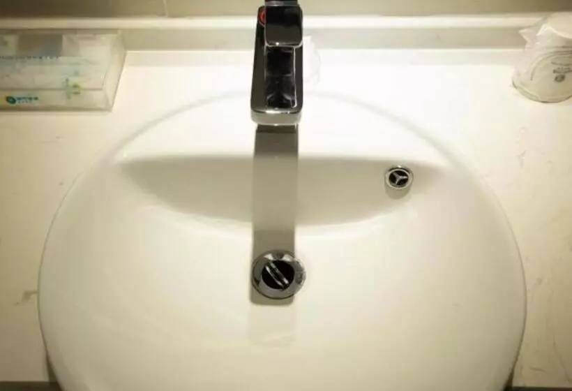 Hotelli City Comfort Inn Huanggang Tuanfeng Passenger