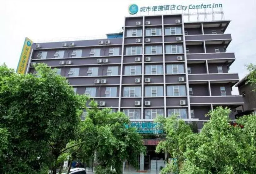 Hotelli City Comfort Inn Liuzhou Baisha Bus Station Shengli Barbecue City