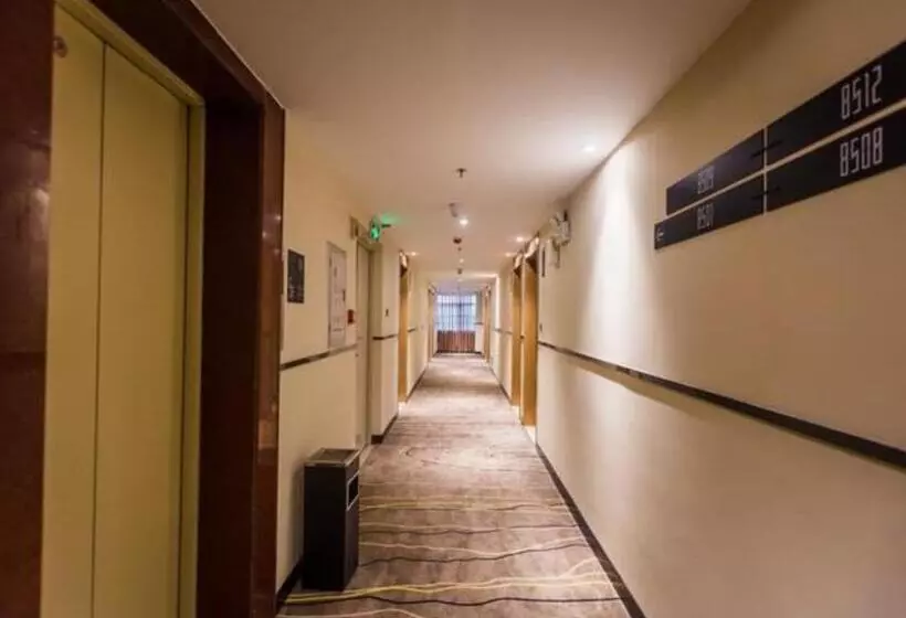 Hotelli City Comfort Inn Shaoguan High Speed Railway Station Xilian Examination Center