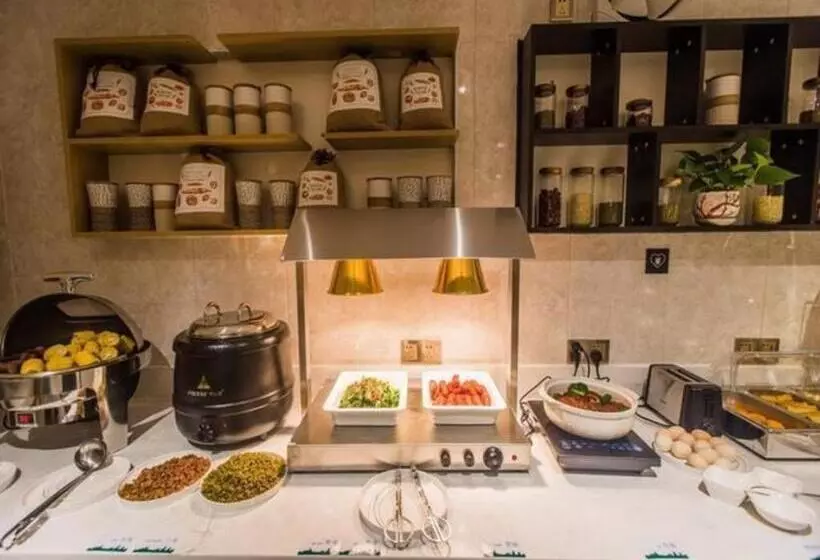 Hotelli City Comfort Inn Shaoguan High Speed Railway Station Xilian Examination Center