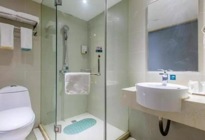 هتل City Comfort Inn Wuhan Houhu Avenue