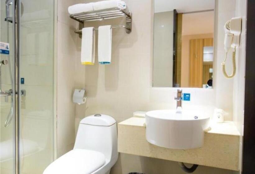 ホテル City Comfort Inn Xiangyang Shenzhen Industrial Park