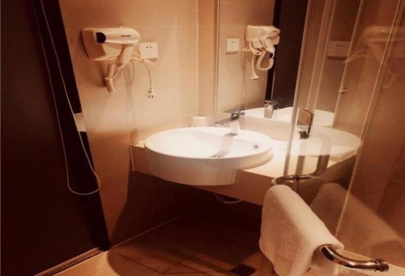 בית מלון כפרי City Comfort Inn Zhuhai Jinwan Hangkong Xincheng