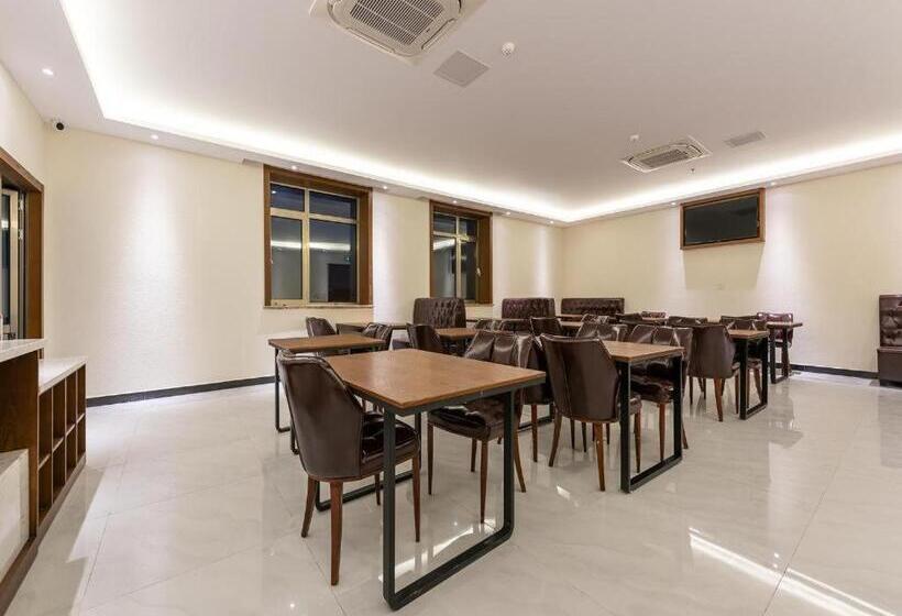 Hotel James Joyce Coffetel Beijing Changping Dongguang Metro Statino University City