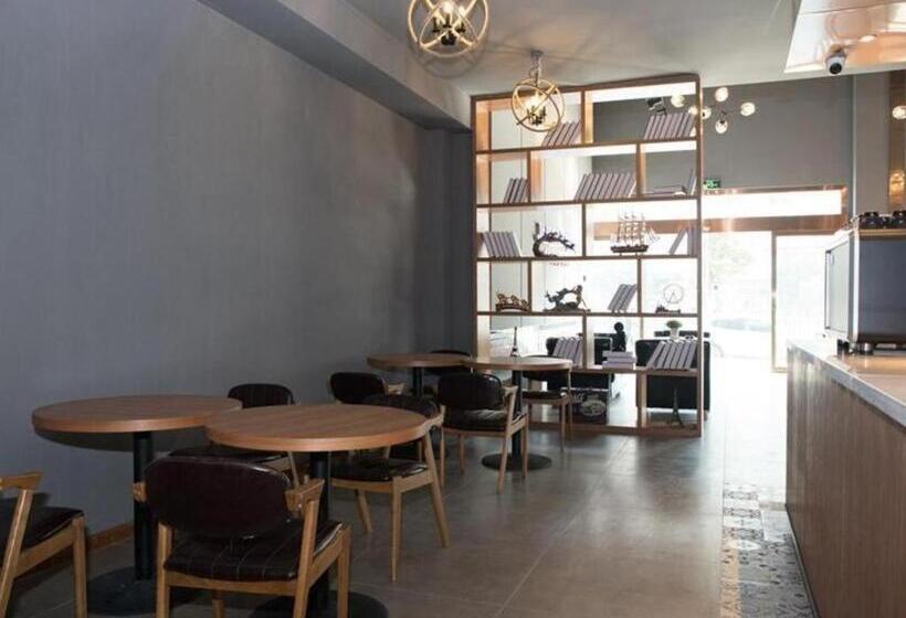 בית מלון כפרי James Joyce Coffetel Xiaogan Dawu County People S Hospital Fuxing Market