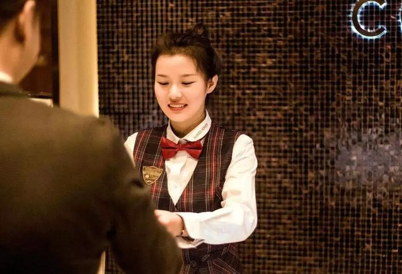 Hotelli James Joyce Coffetel Xinyang Municipal Government Railway Station