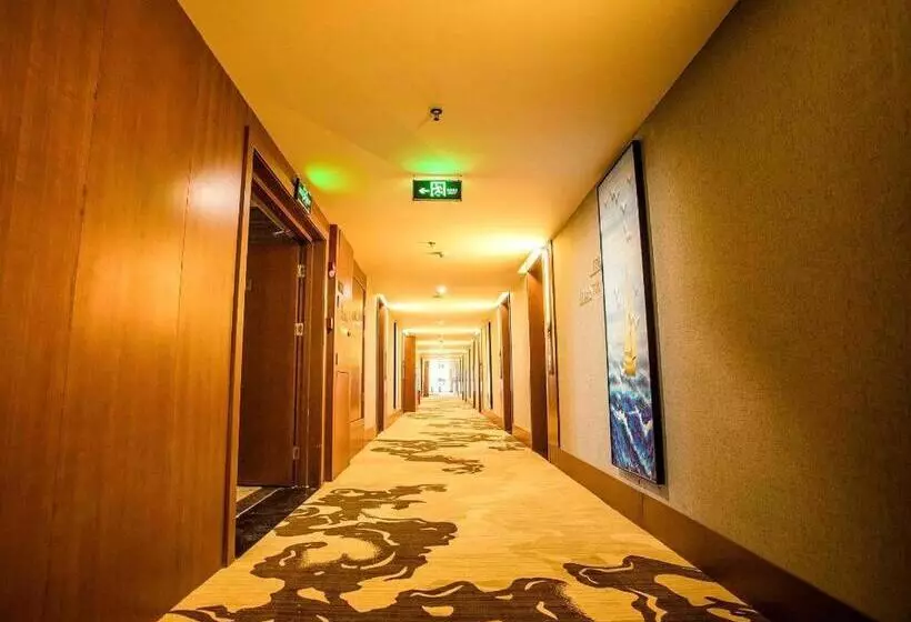 Hotelli James Joyce Coffetel Xinyang Municipal Government Railway Station