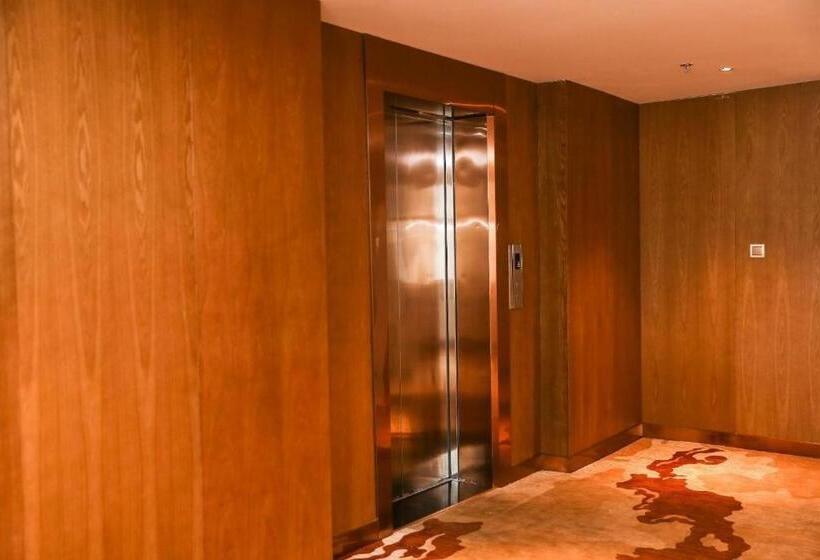 Отель James Joyce Coffetel·huai An Economic Development Zone