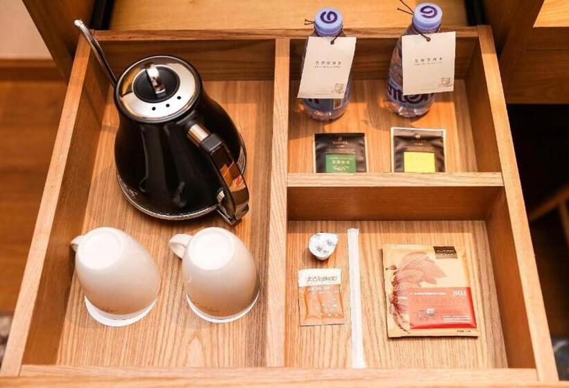 Отель James Joyce Coffetel·huai An Economic Development Zone