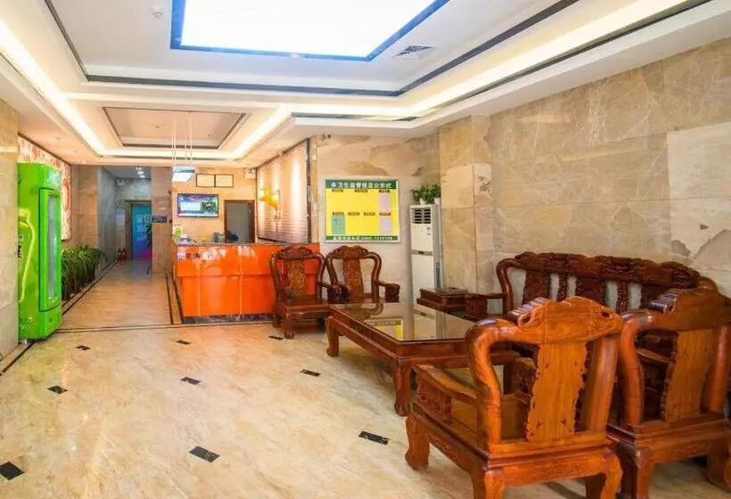 Pai Hotel·huazhou Bus Terminal