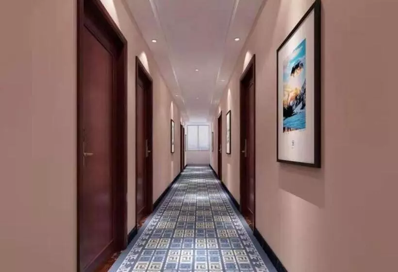 Pai Hotels·lianzhou Bus Station Commercial Food Street