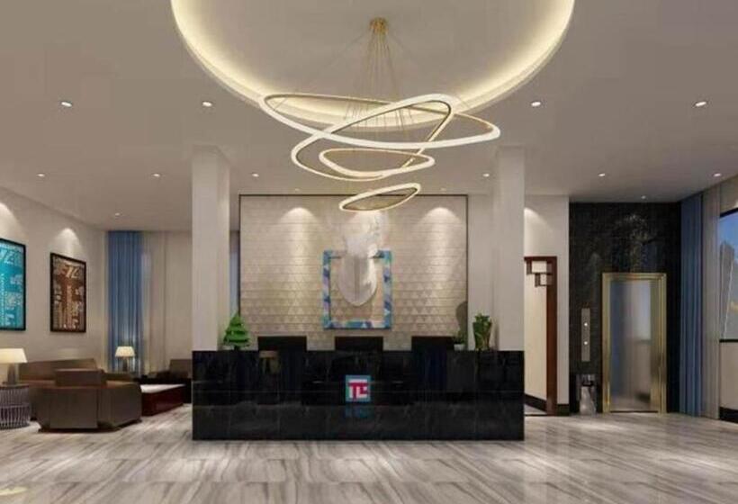 Pai Hotels·lianzhou Bus Station Commercial Food Street