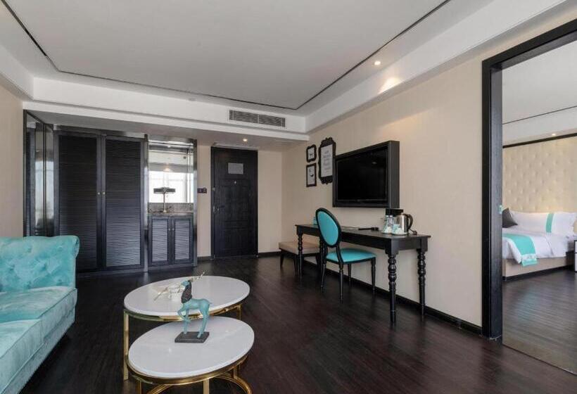 Xana Hotelle· Dongguang Chang An Binhaiwan Jian An Road