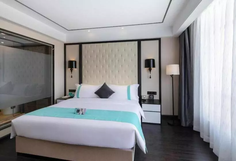 Xana Hotelle· Dongguang Chang An Binhaiwan Jian An Road