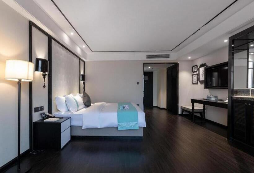 Xana Hotelle· Dongguang Chang An Binhaiwan Jian An Road