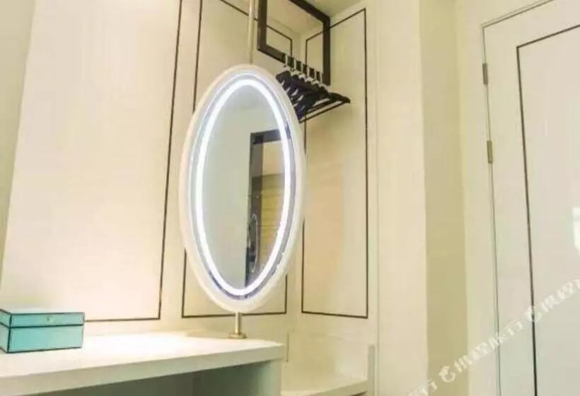 Xana Hotelle Ulanqab Municipal Government Wanda Plaza