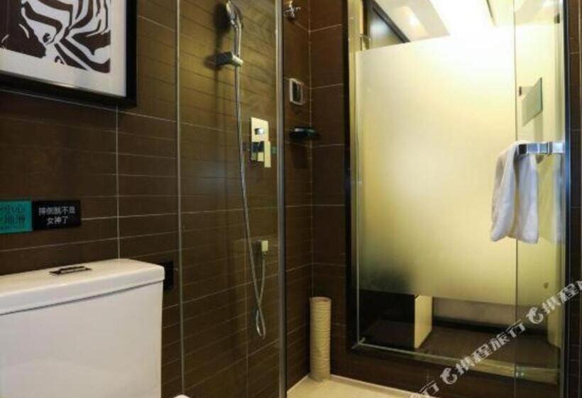 Xana Hotelle Zhengzhou North Passenger Terminal North University Town