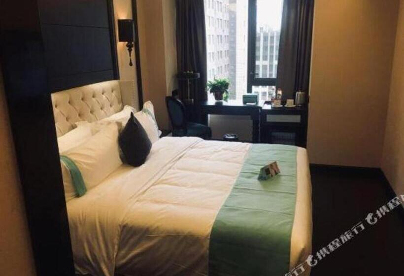 Xana Hotelle Zhengzhou North Passenger Terminal North University Town