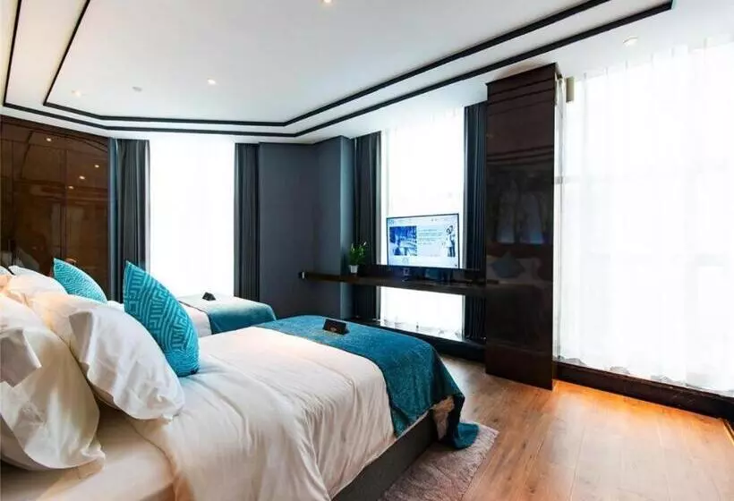 Xana Hotelle·hotel Luzhou Baizitu Square