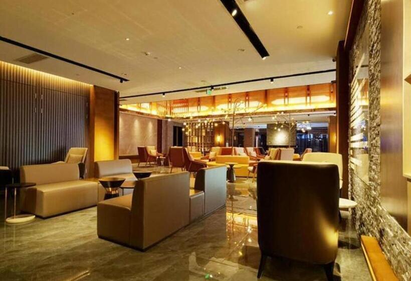 Zmax Hotel Meishan Dongpoli