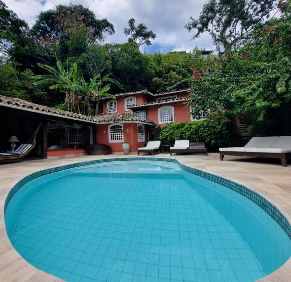 فندق صغير Origem Buziana