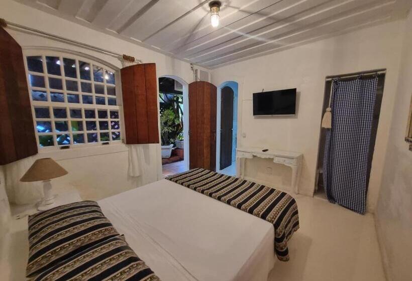 فندق صغير Origem Buziana