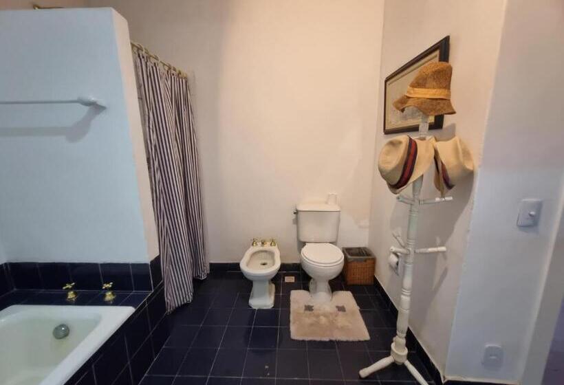 فندق صغير Origem Buziana