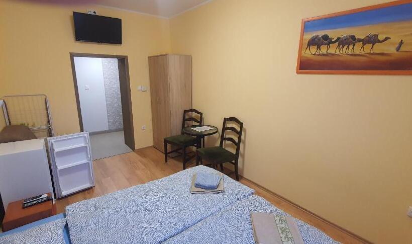 Pensionat Kölcsey 21 Vendégház