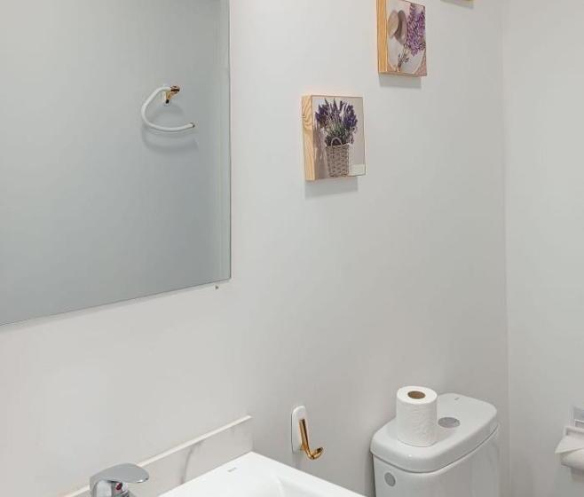 تختخواب و صبحانه Alojamientos Zabala La Piedra Nájera