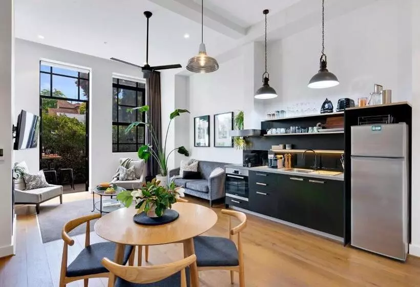 Heritage Luxury Apartment Footy & Cbd
