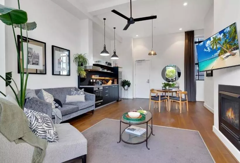 Heritage Luxury Apartment Footy & Cbd