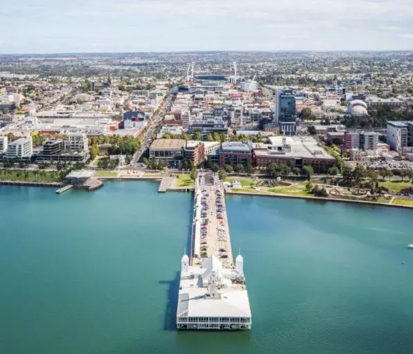 Heritage Luxury Apartment Footy & Cbd