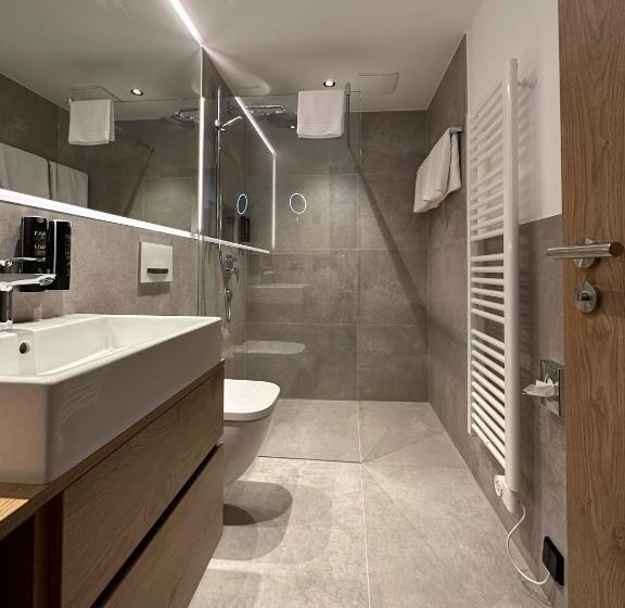 هتل B5 Apartments