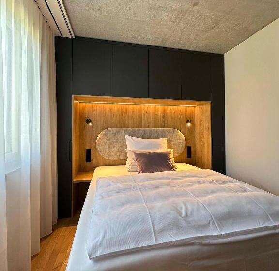 هتل B5 Apartments