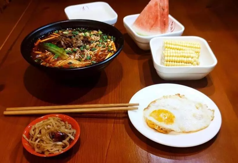 Hotelli Xana Lite Neijiang Zizhong Shanghehui Branch