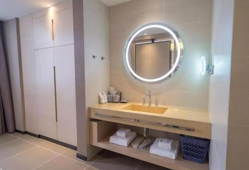 Lavande Hotels Langfang Gu An Air Terminal New City