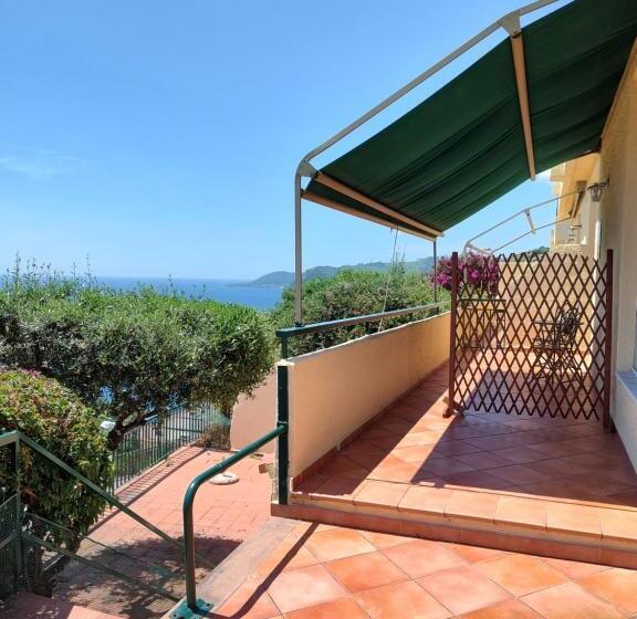 פנסיון Camera Vista Mare Ad Acciaroli Località Mezzatorre