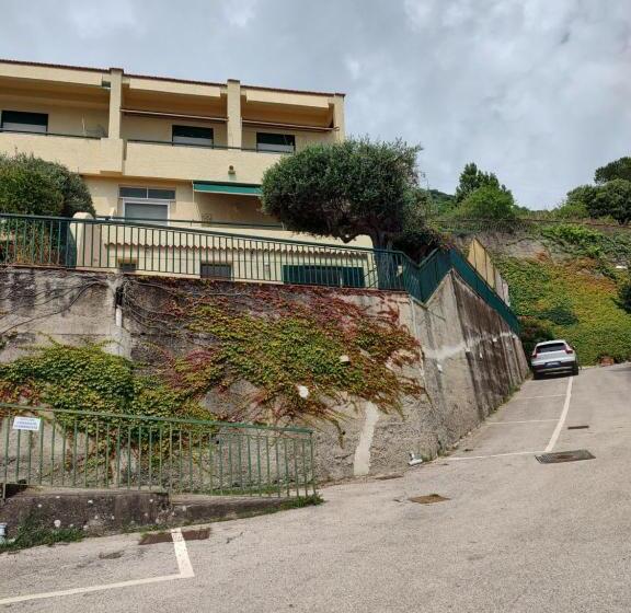 פנסיון Camera Vista Mare Ad Acciaroli Località Mezzatorre