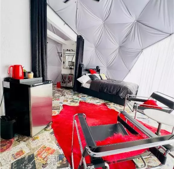 Lomakeskus Daydreamer Domes