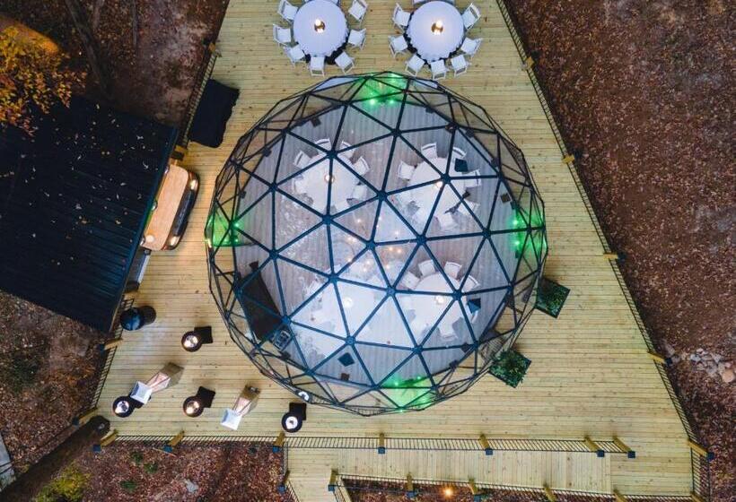 Курорт Willow Luxury Treehouse Near Lake Guntersville