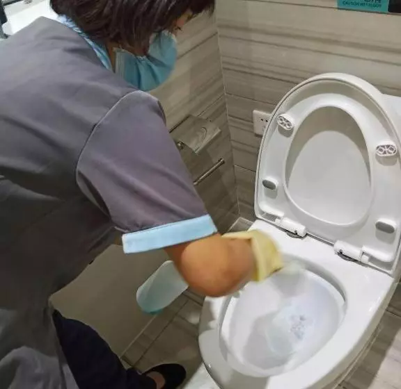 Xana Hotelle Ankang High Tech High School